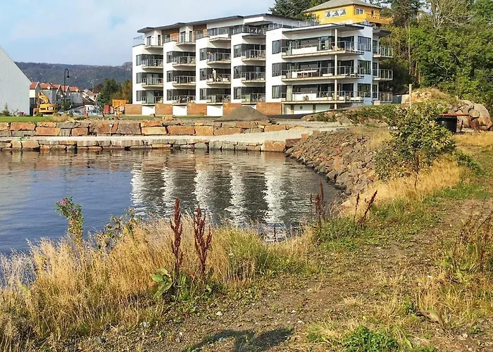 6 Person In Farsund